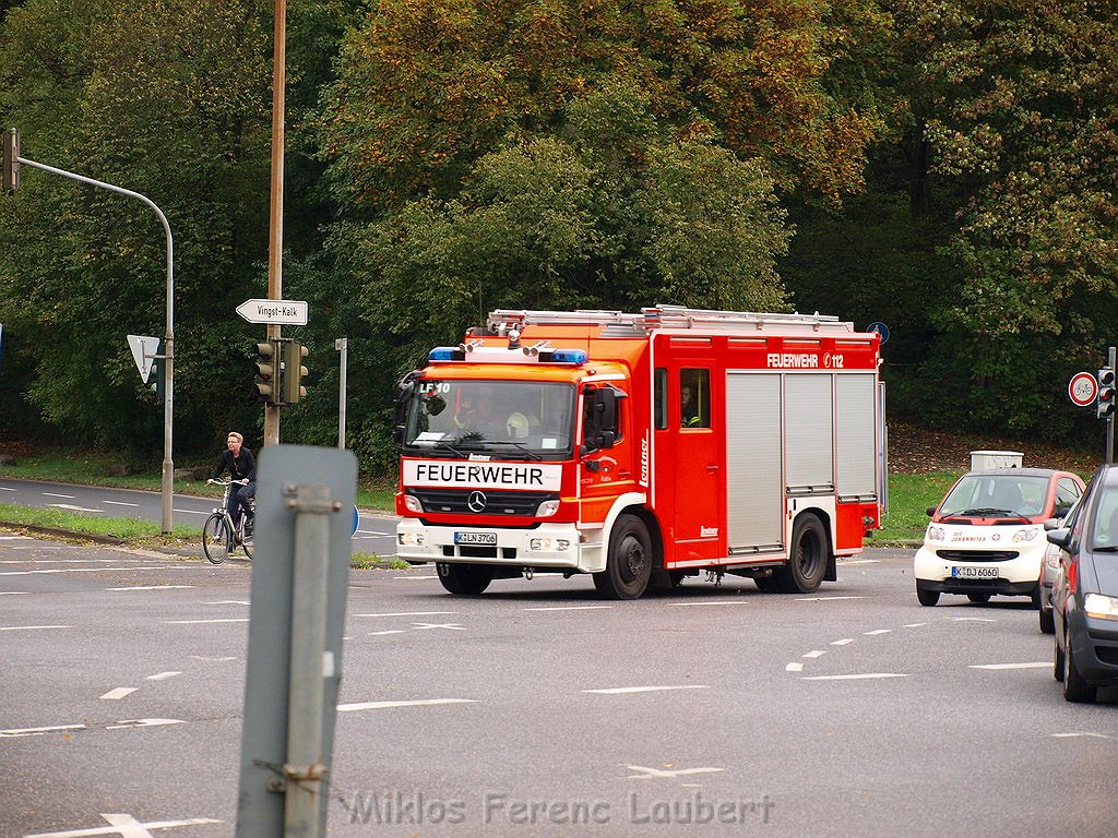 Feuer Kueche Koeln Neu Brueck Heinrich Lerschstr P365.JPG